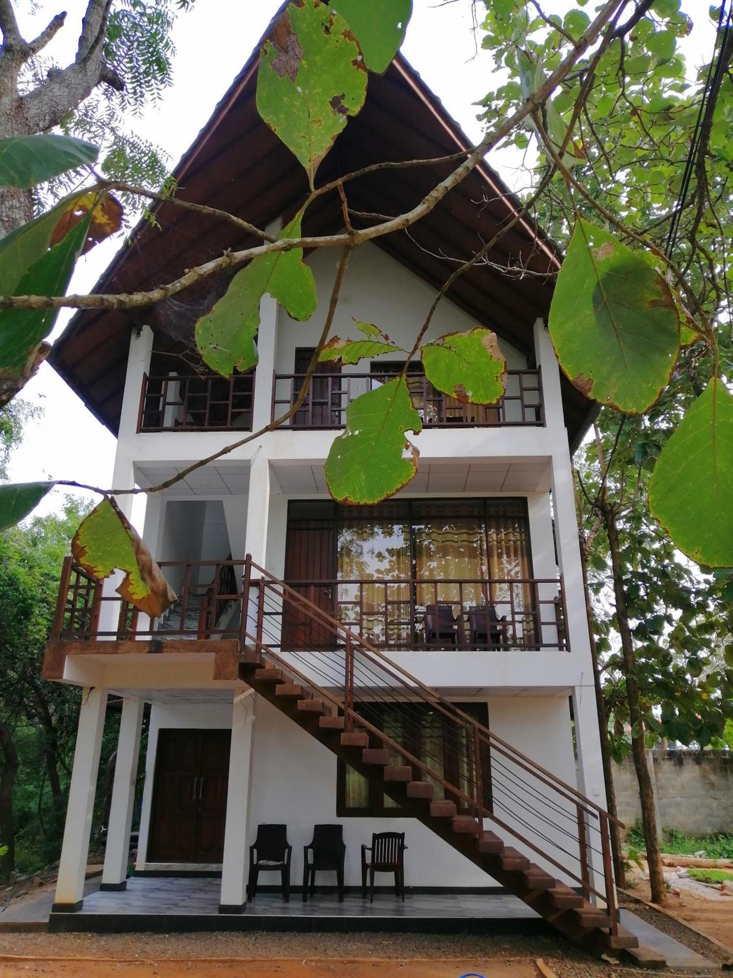Guest house Malwathu Oya Forest Garden Anuradhapura