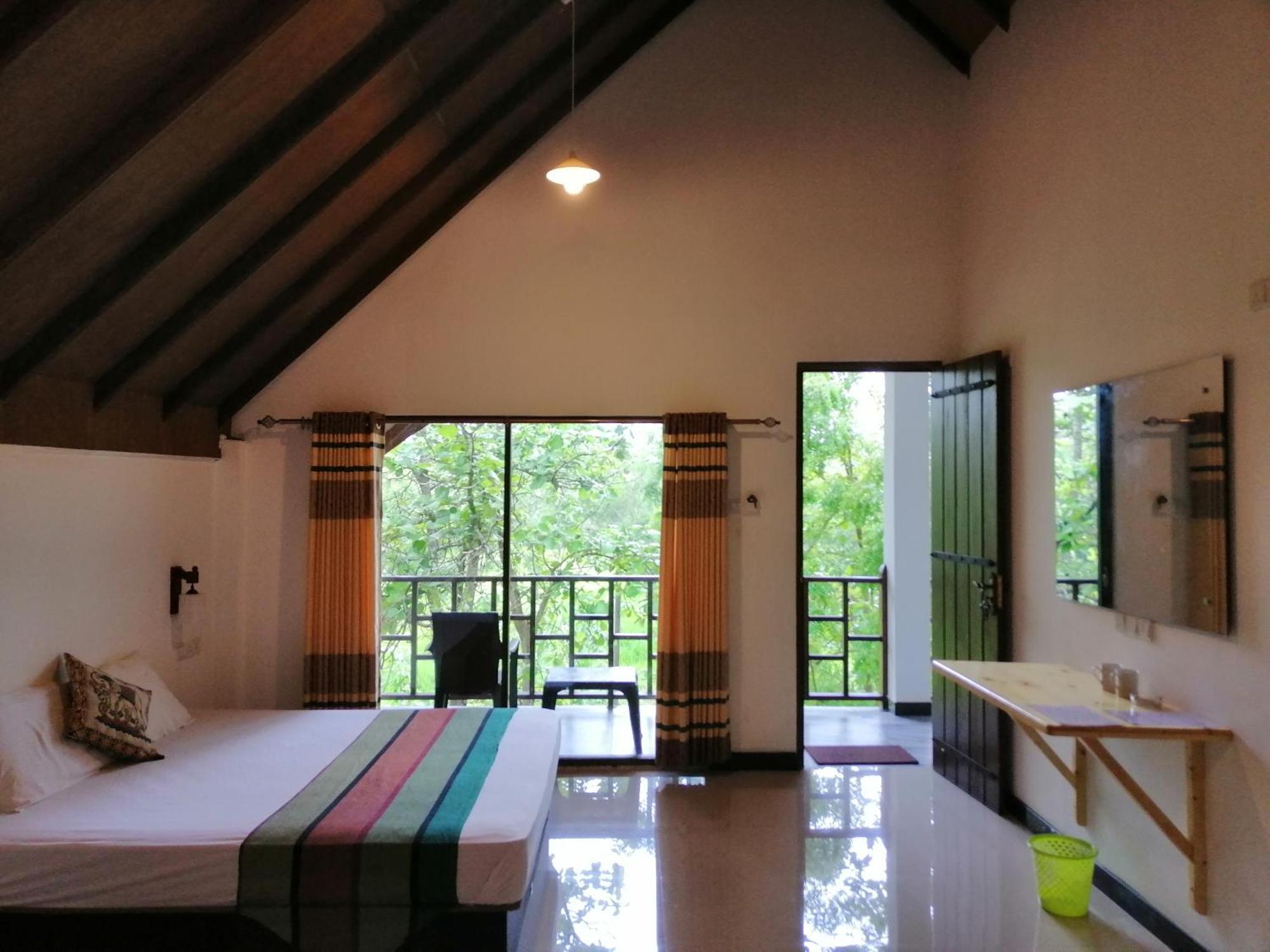 Guest house Malwathu Oya Forest Garden *